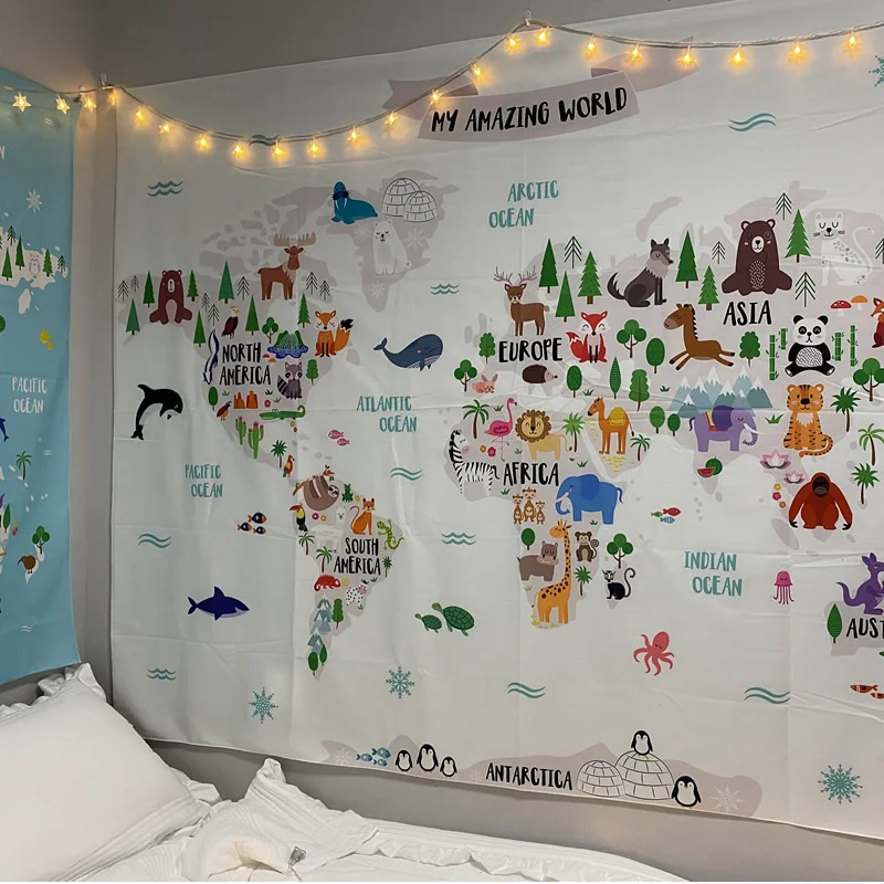 Baby Nursery Hanging Decor - Hiasan dinding permadani peta dunia hewan