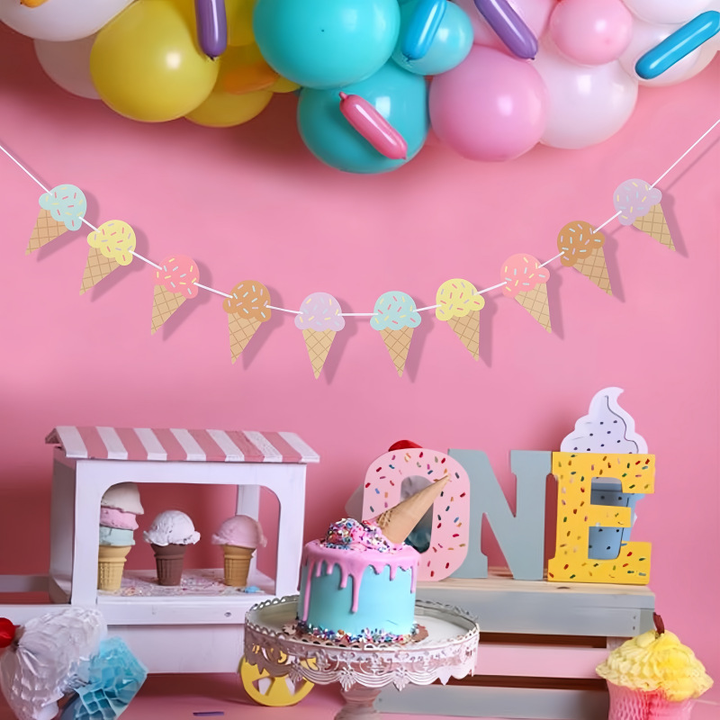 Hiasan Dinding Kertas Bertema  - Baby Nursery Hanging Decor ulasan dan harga
